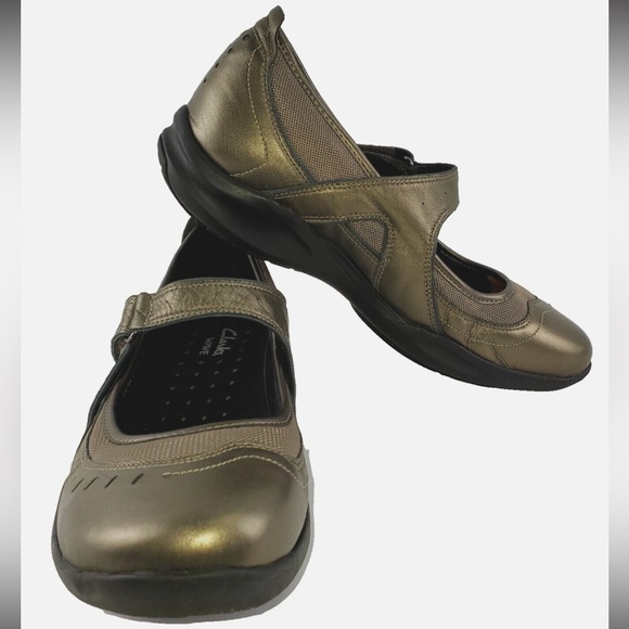 Clarks~Wave~Cruise Women's Size 7 Metallic Leather Comfort Mary Jane Shoes Flats - Picture 1 of 16